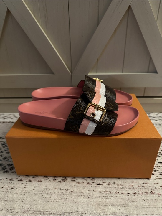 Louis Vuitton Shoes - Louis Vuitton Slides with pink and white strip and buckle